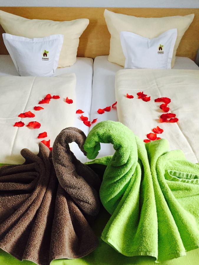Kraeuterhotel Garni Zur Klostergrotte Nohra  Екстериор снимка