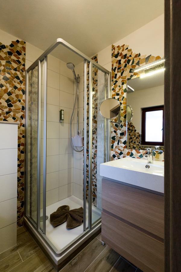 Kraeuterhotel Garni Zur Klostergrotte Nohra  Екстериор снимка